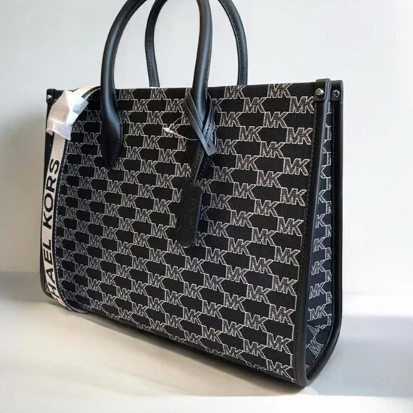 NWT Michael Kors Tote - Picture 3 of 9